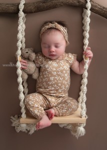 Hallie 2675 copy